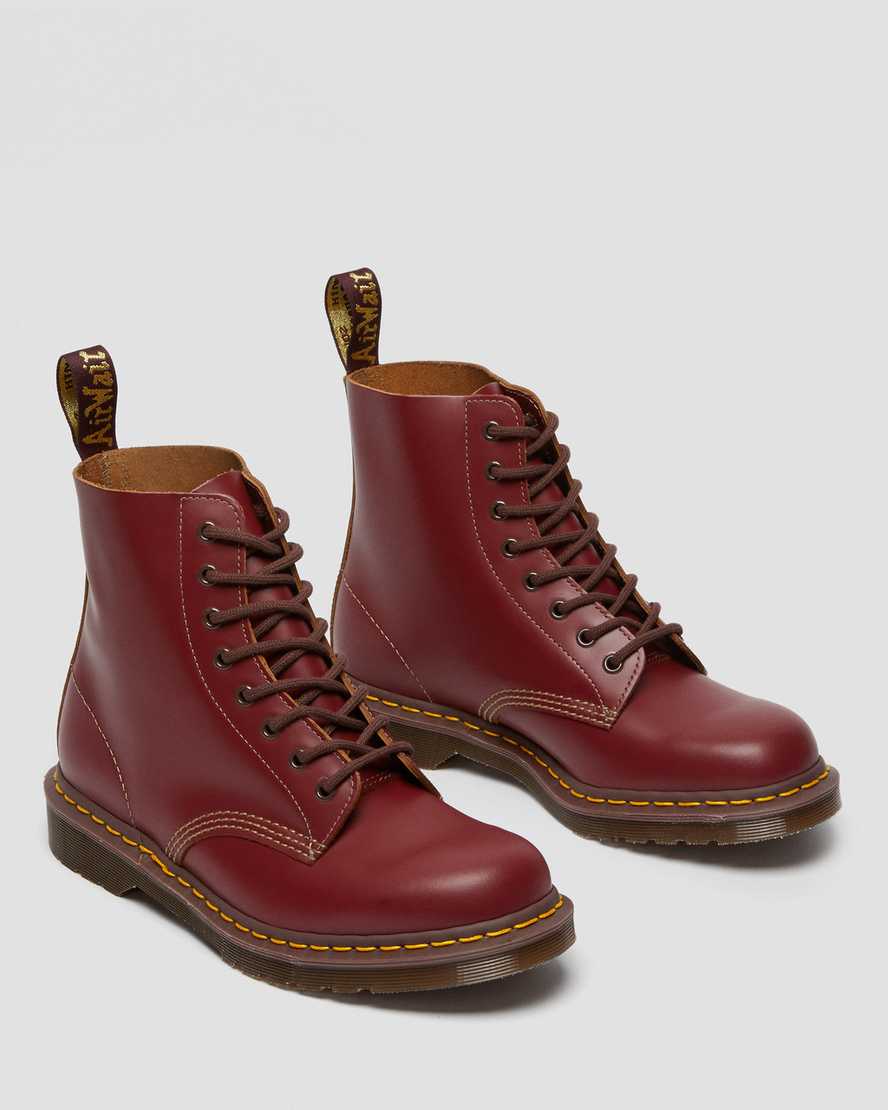 røde dr martens 1460 vintage made in england herrestøvler med snørebånd
