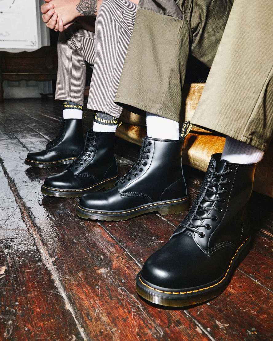 sorte dr martens 1460 smooth herrestøvler med snørebånd