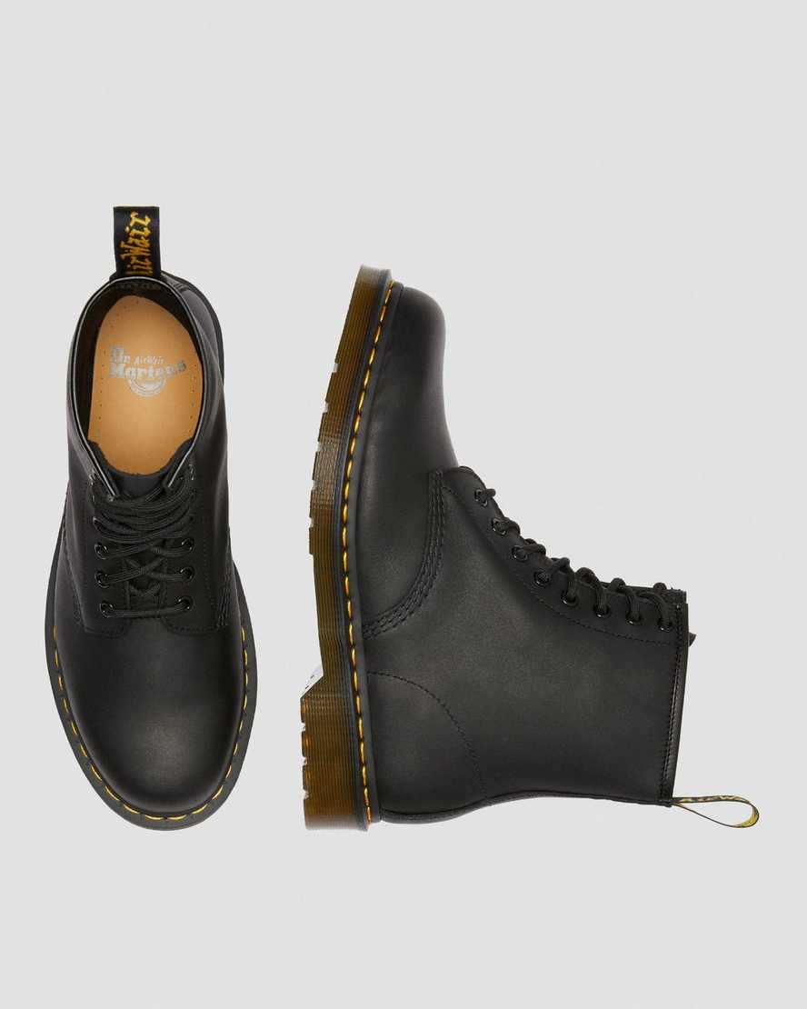 sorte dr martens 1460 greasy herrestøvler med snørebånd