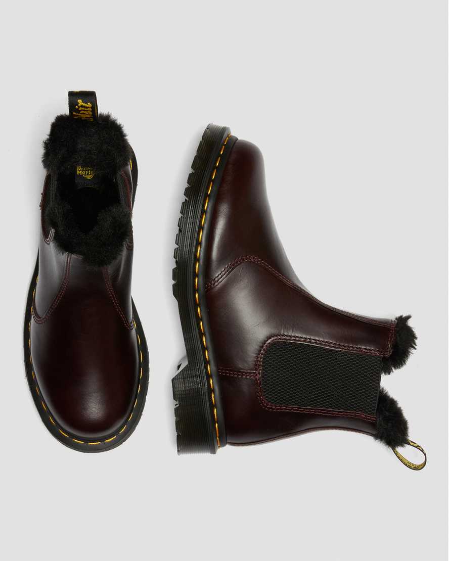 dr. martens 2976 leonore faux fur lined chelsea støvler til dame i bordeauxrød