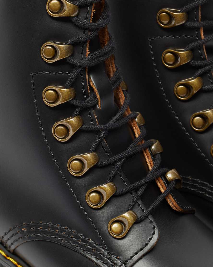 sorte dr martens leona vintage smooth damestøvler med hæl