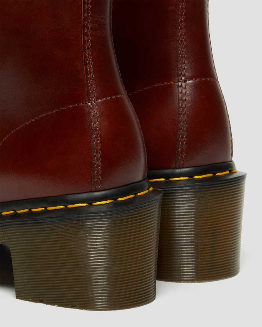brune dr martens clemency heeled damestøvler med snørebånd