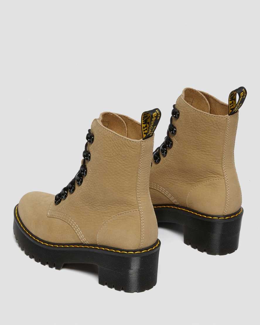 brune dr martens leona damestøvler med snørebånd