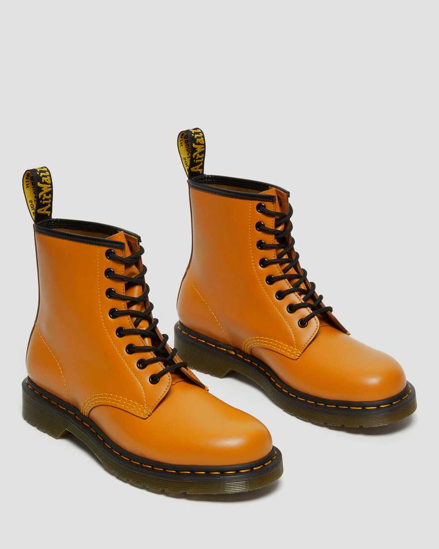 orange dr martens 1460 smooth damestøvler med snørebånd