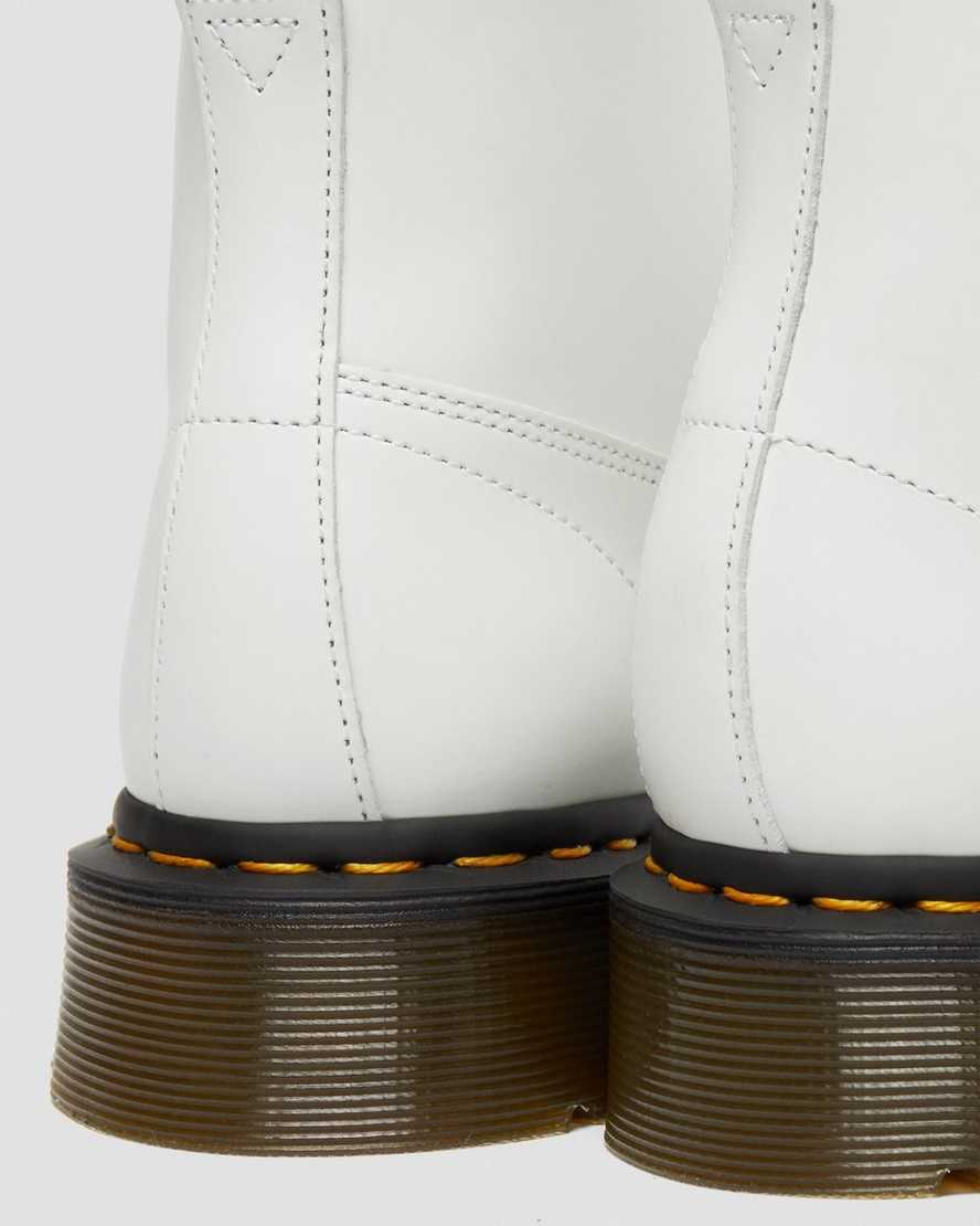 hvide dr. martens church smooth dame monkey støvler