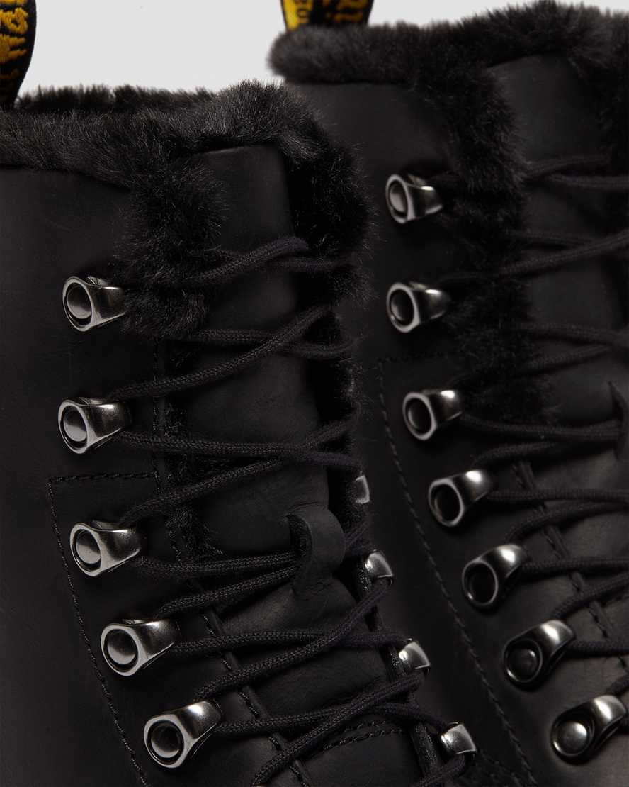 sorte dr martens leona faux fur platformstøvler til dame