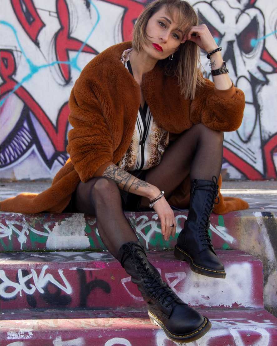 sorte dr martens 1b99 virginia dame høje støvler