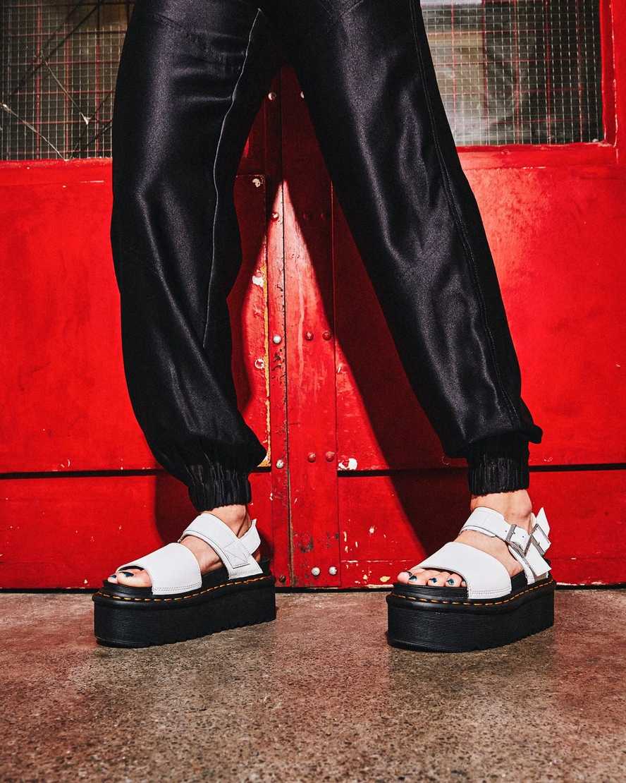 hvide dr martens voss strap dame platform sandaler
