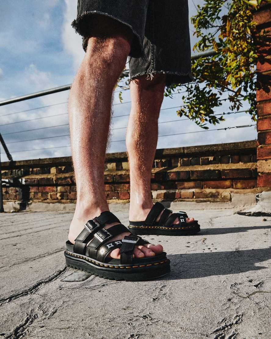 sorte dr martens ryker ii hardware strap dame slidesandaler