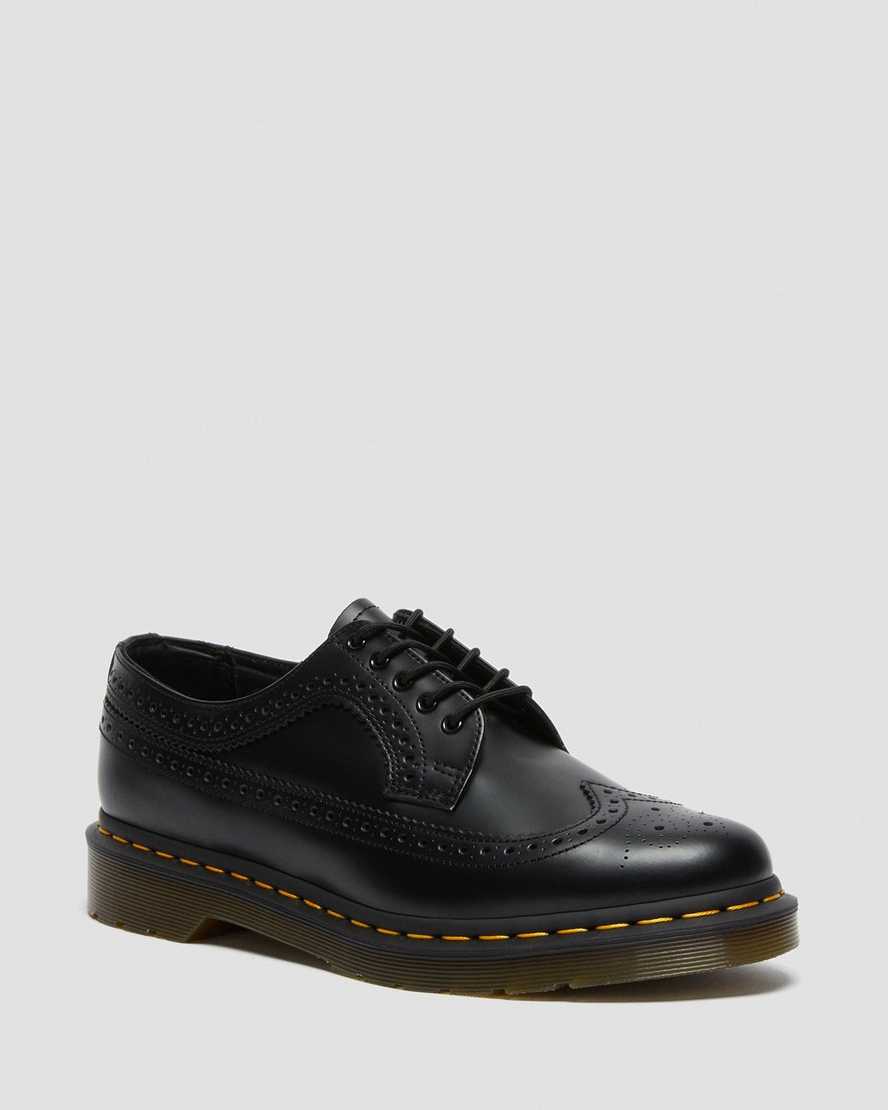 sorte dr martens 3989 yellow stitch smooth dame brogue sko