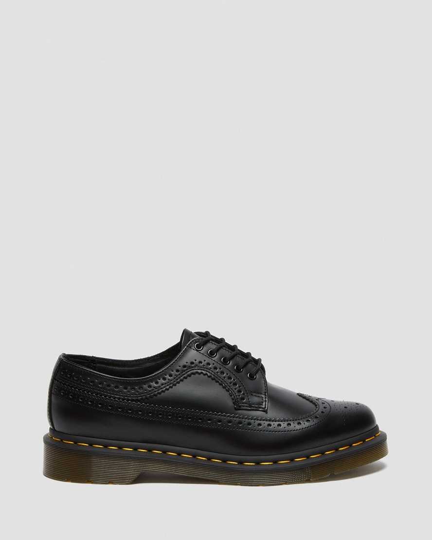 sorte dr martens 3989 yellow stitch smooth dame brogue sko