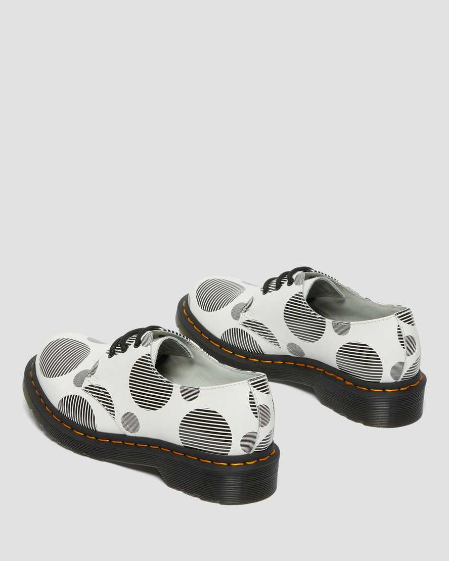 dr martens 1461 polka dot smooth oxford sko til kvinder i hvid og sort
